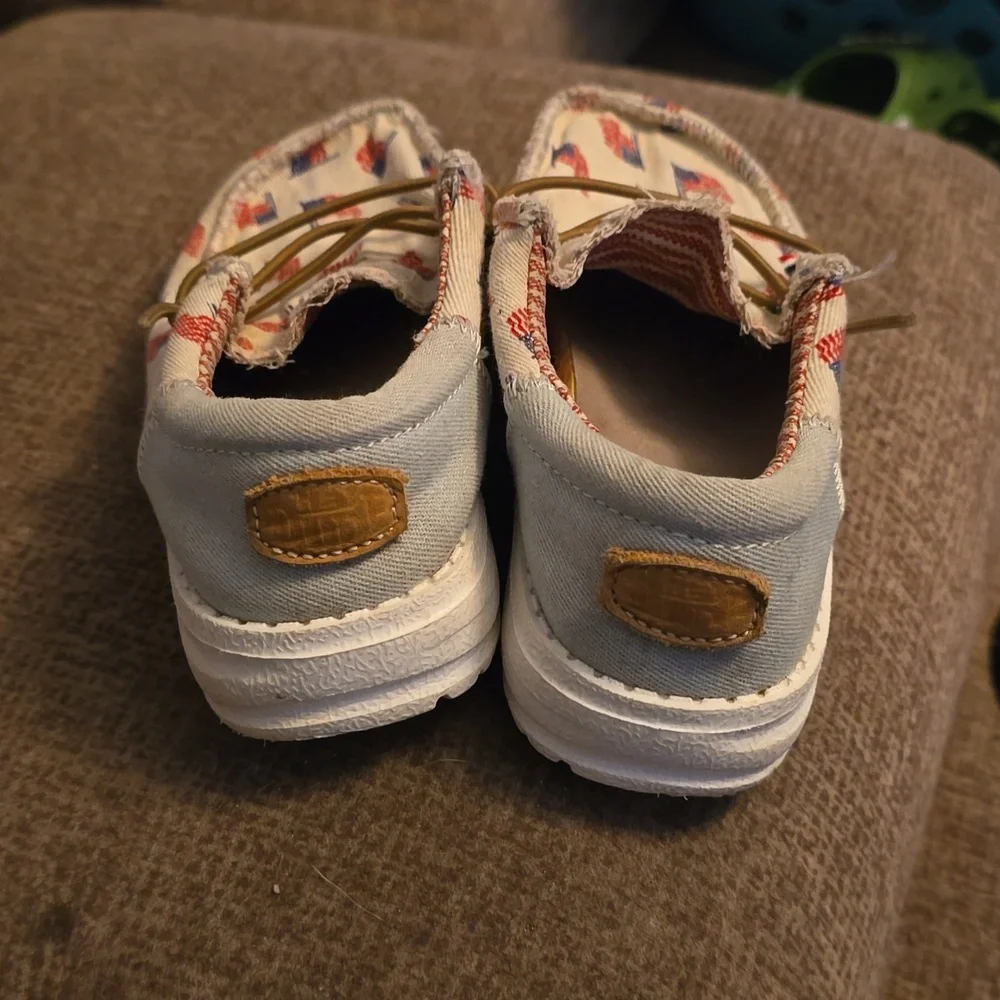 Hey Dude Kids' Moccasins - White with Red‎ and Blue Flags Size 9